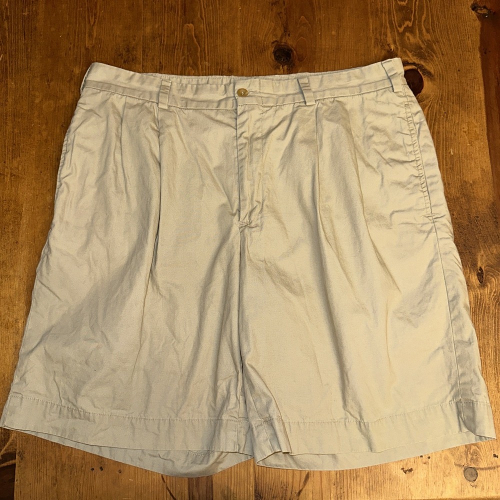 Bills Khakis Mens Shorts Pleated Classic Fit W37 (36x9)M2PS Made in USA